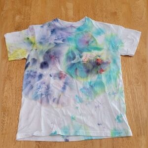 EUC Hanes tie dye t shirt top